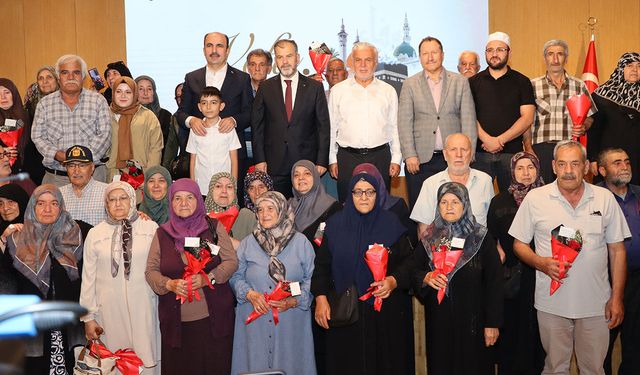 Konya'da "Vefa Umresi" projesinde kura çekilişi gerçekleştirildi
