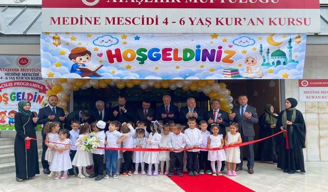 Ataşehir'de Kur'an Kursu ve gençlik merkezi dualarla açıldı