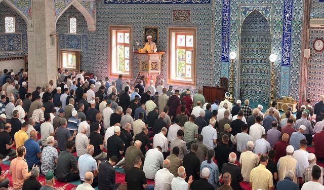 Bağcılar’da gaziler dualarla anıldı