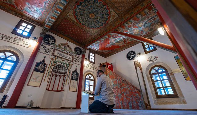 Yozgat'ın tarihi camileri barok ve rokoko tarzının izlerini taşıyor