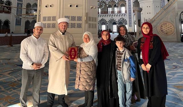 Büyük Çamlıca Camii’nde ihtida merasimi