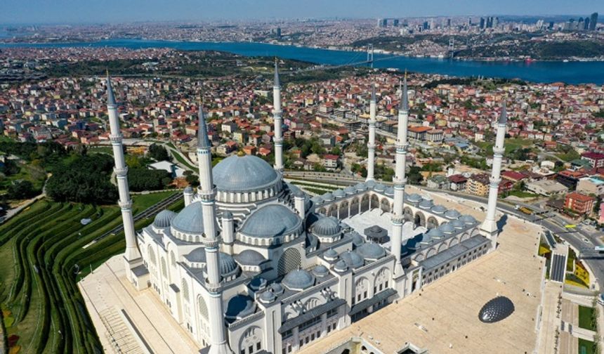 Büyük Çamlıca Camii - İstanbul