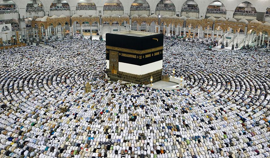 Hannover Din Hizmetleri Ataşeliği'nden Umre Ödüllü Siyer Yarışması