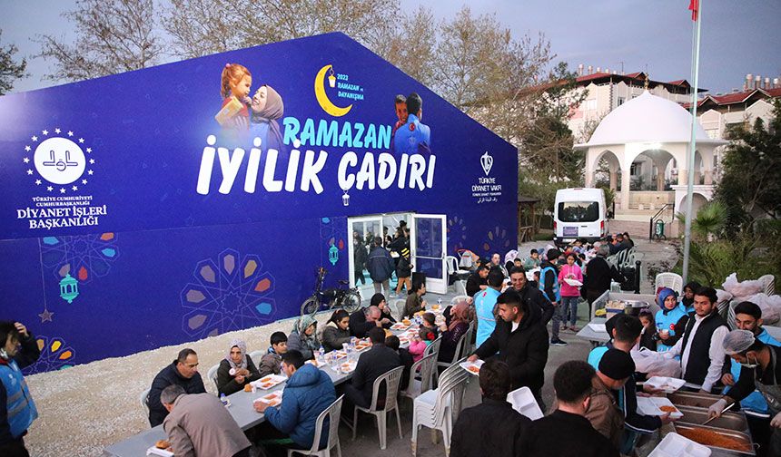 TDV,  87 ülkede "İyilik Sofrası" kuracak