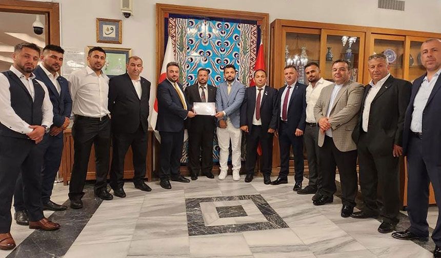 Japonya Müsiad ve Gifu Fatih Camii'den TDV'ye 150 hisse kurban bağışı