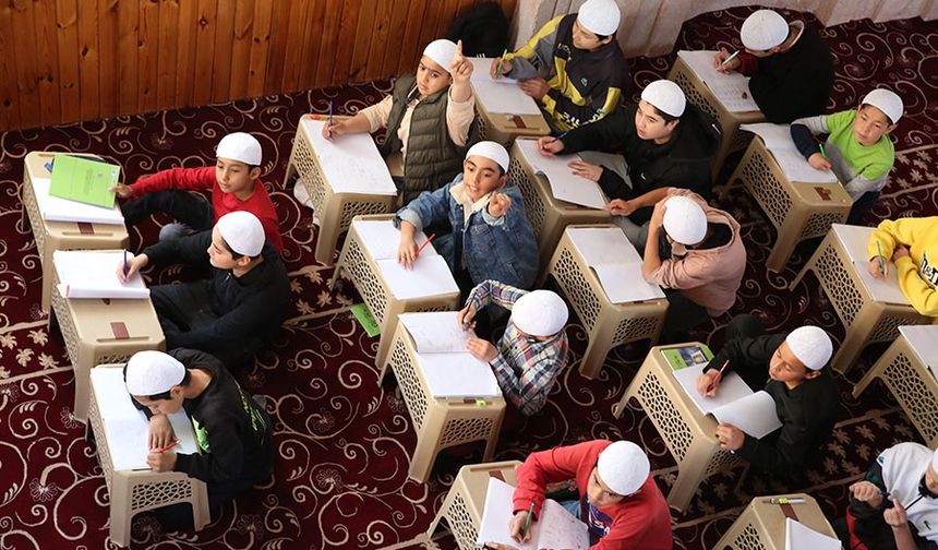 KUR'AN KURSLARI YÖNETMELİĞİ YAYIMLANDI