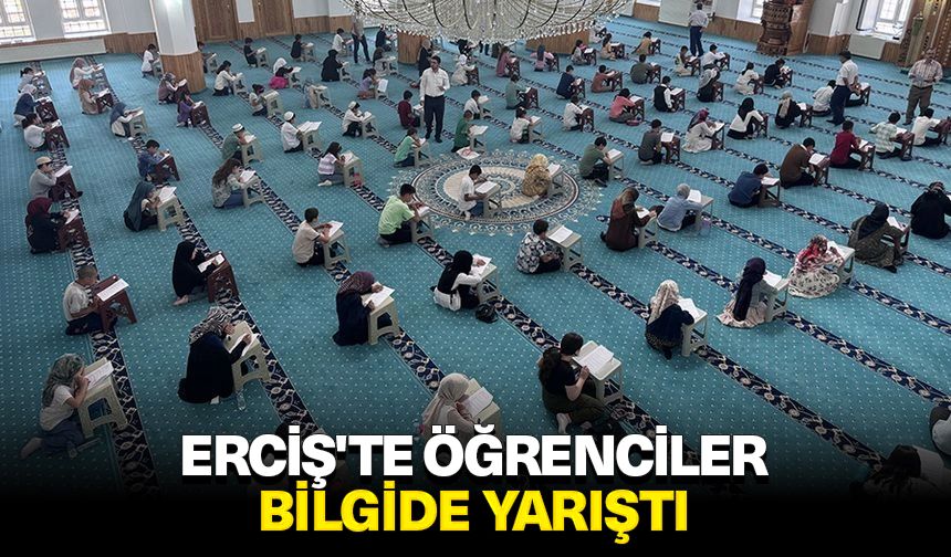 Erciş'te öğrenciler, bilgide yarıştı