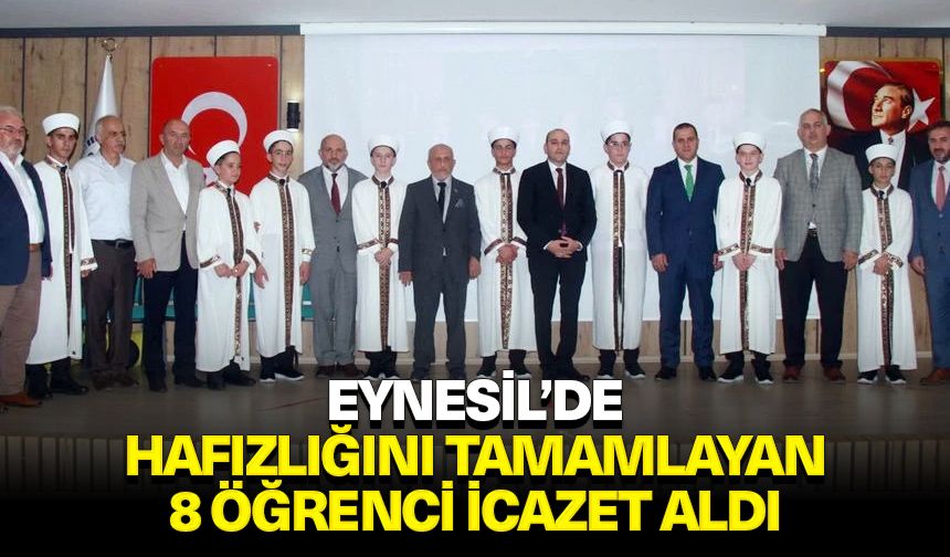 Eynesil’de hafızlığını tamamlayan 8 öğrenci icazet aldı