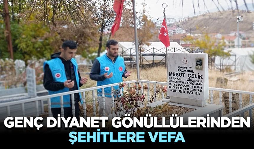 Genç Diyanet gönüllülerinden şehitlere vefa