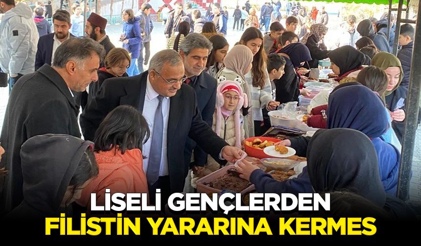 Liseli gençlerden Filistin yararına kermes