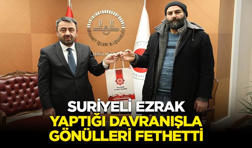 Suriyeli Ezrak, yaptığı davranışla gönülleri fethetti