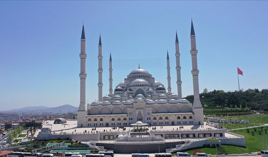 Büyük Çamlıca Camii'nde 11 Ocak'ta "Tevhid ve Nübüvvet Sempozyumu" düzenlenecek