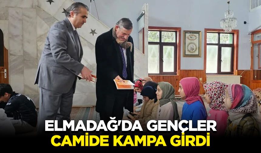 Elmadağ'da gençler camide kampa girdi