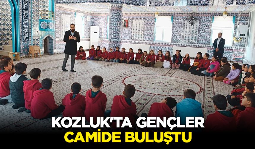 Kozluk'ta gençler camide buluştu