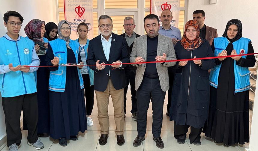 TDV Kayseri İyilik Çarşısı açıldı