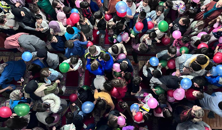 Konyaaltı'nda İyilik Haftası Çocuk Şenliği düzenlendi