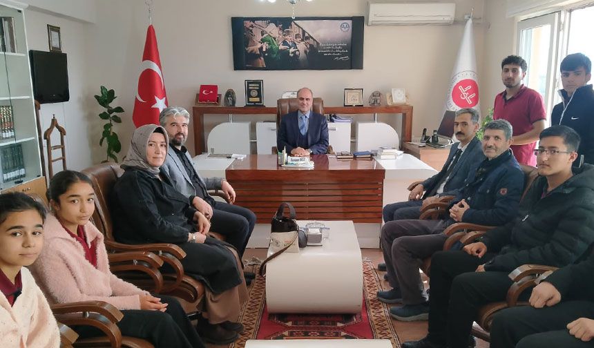 Yeşilyurt'taki liseli öğrencilerden anlamlı yardım