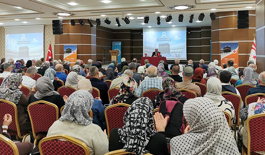 Kıbrıs'ta hacı adayları bilgilendirildi