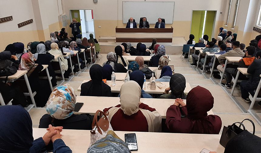 Artuklu Üniversitesi'nde Diyanet tanıtıldı