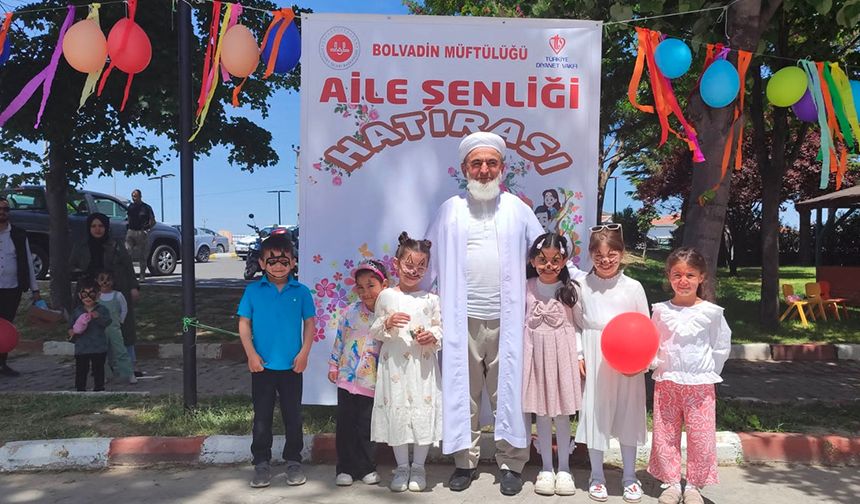 Bolvadin "Aile Şenliği"nde buluştu