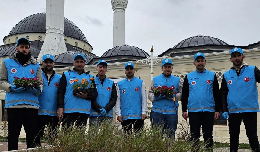 Yozgat'ta gençler iyilikle güzelleştirdi