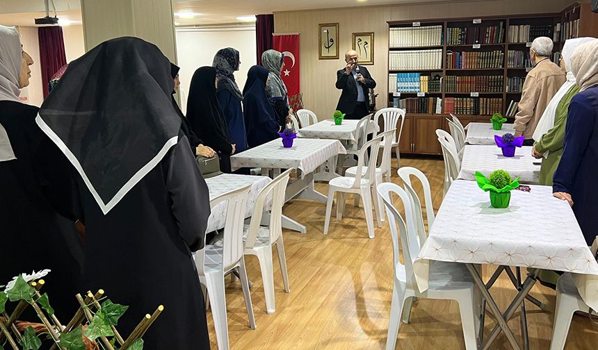 Ulu Camii Kız Kur’an Kursu'nda Kitap Kafe açıldı