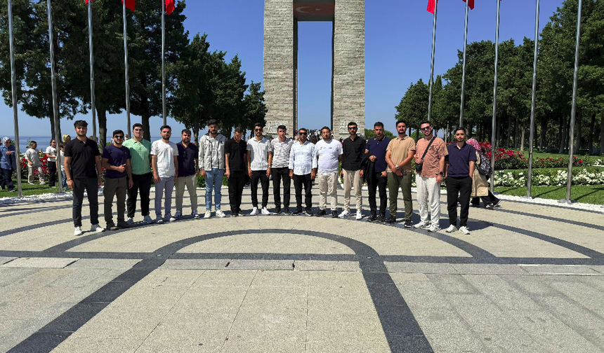 Şanlıurfalı gençler Bursa ve Çanakkale’yi gezdi