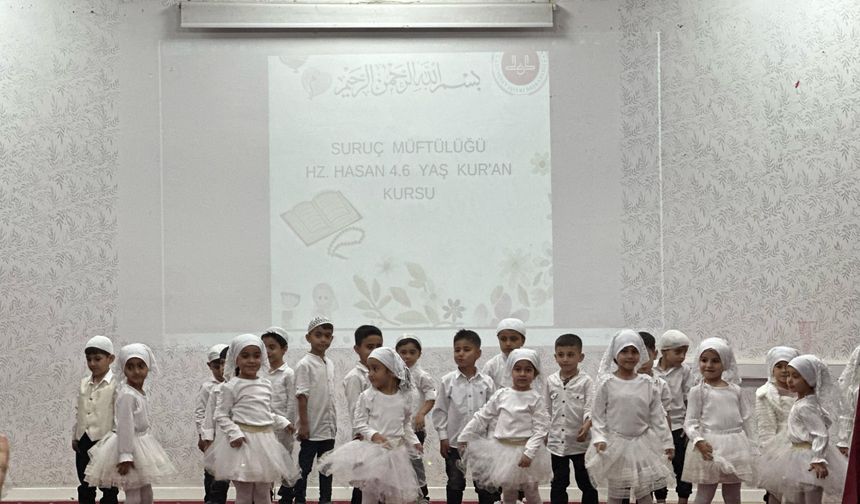 Suruç'ta minikler yıl sonu heyecanı yaşadı