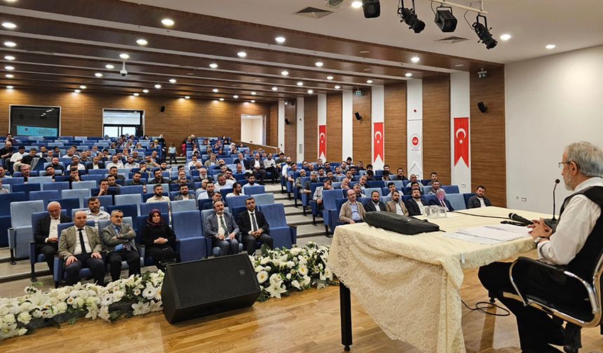 Karslı, Yozgat'ta din görevlileriyle buluştu