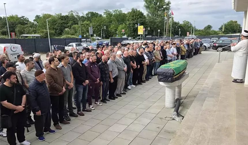 DİTİB Süleymaniye Camii kurucusu ve başkanı Aydın ebediyete uğurlandı