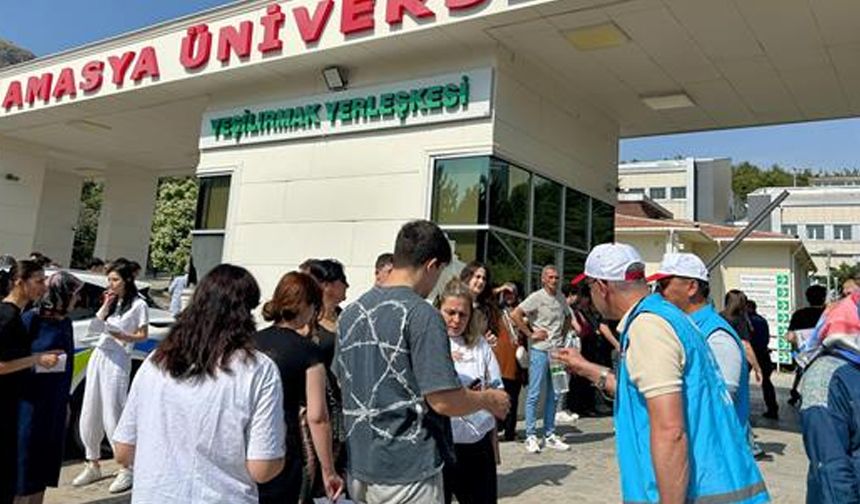 Müftülükten YKS'ye giren gençlere ve ailelerine destek