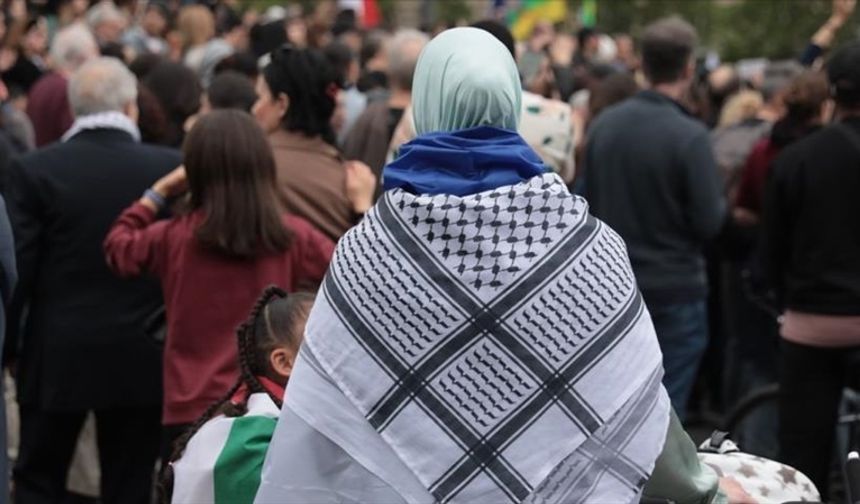 Avrupa'da "7 Ekim"den sonra Müslümanlara yönelik baskı ve İslamofobinin arttığı raporlandı