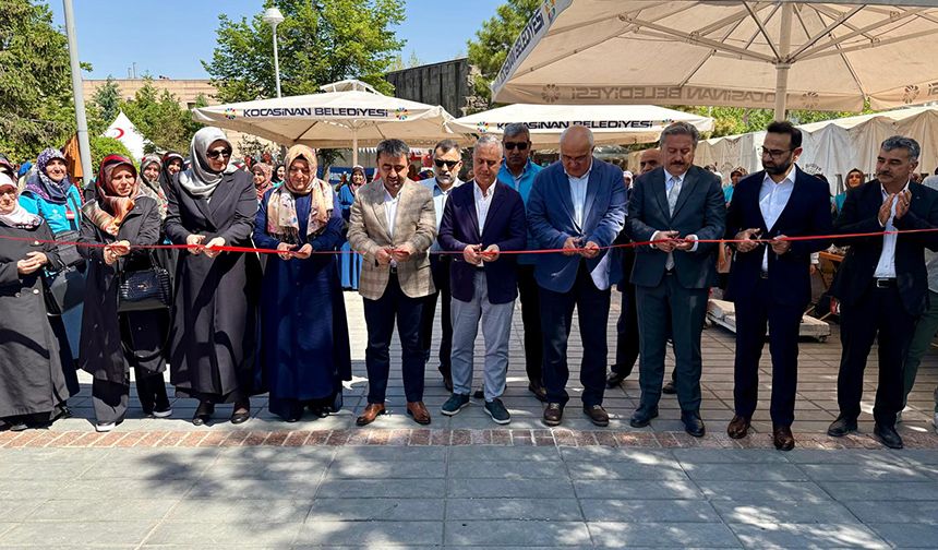 TDV Melikgazi Şubesi Kadın Kollarından kermes