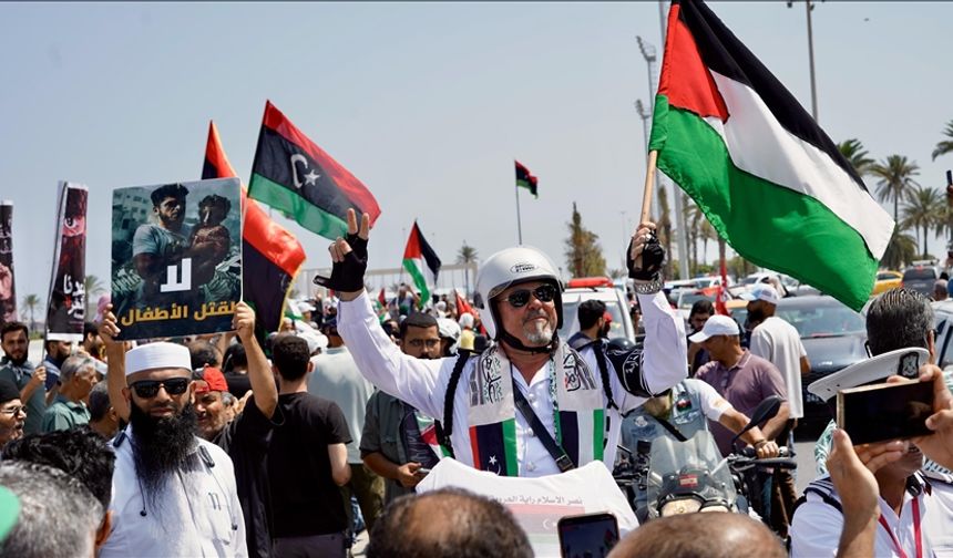 Libya'nın doğusuna girişine izin verilmeyen Mağrib Direniş Konvoyu Tunus'a dönüyor
