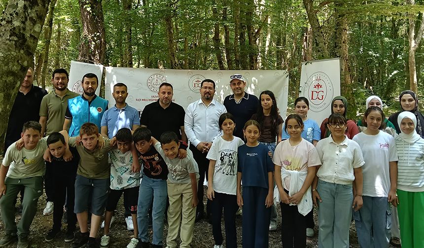 Silivri'de gençler yıl sonu etkinliğinde buluştu