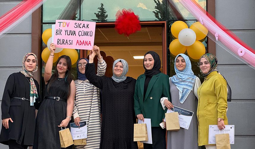 TDV Kız Öğrenci Yurdu’nda mezuniyet coşkusu