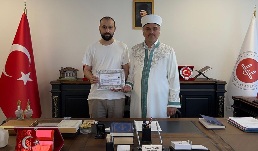 İsveçli genç Trabzon'da Müslüman oldu