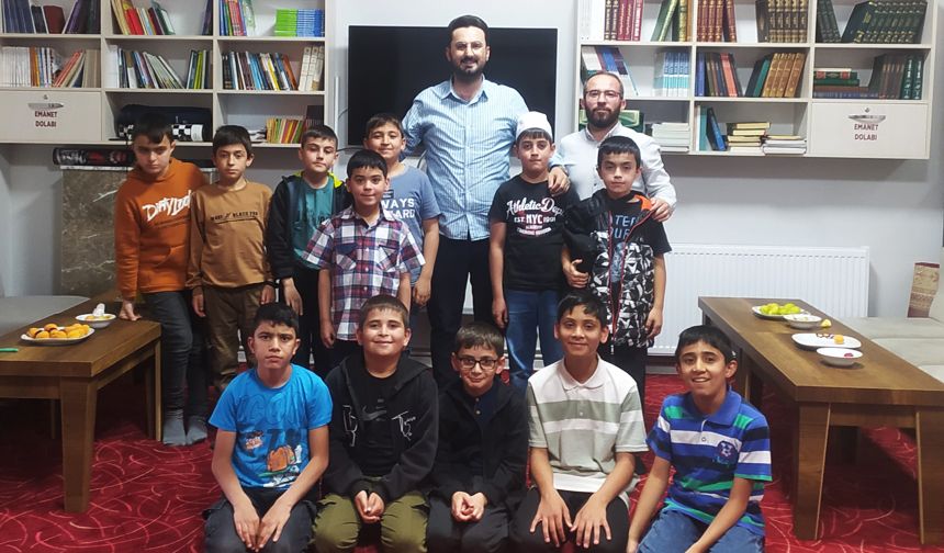 Yakutiye'de "Hafızlarla Hasbihal" programları düzenleniyor