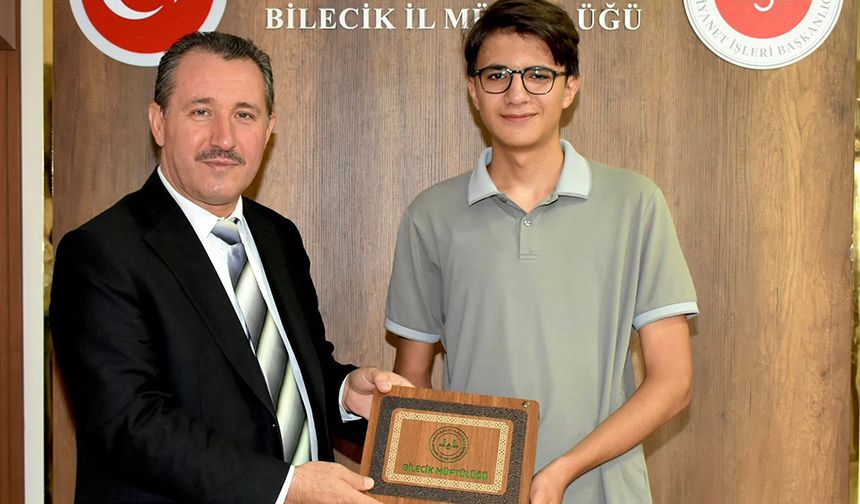 Umre Ödüllü Gençlik Bilgi Yarışması’nın Bilecik birincisi belli oldu