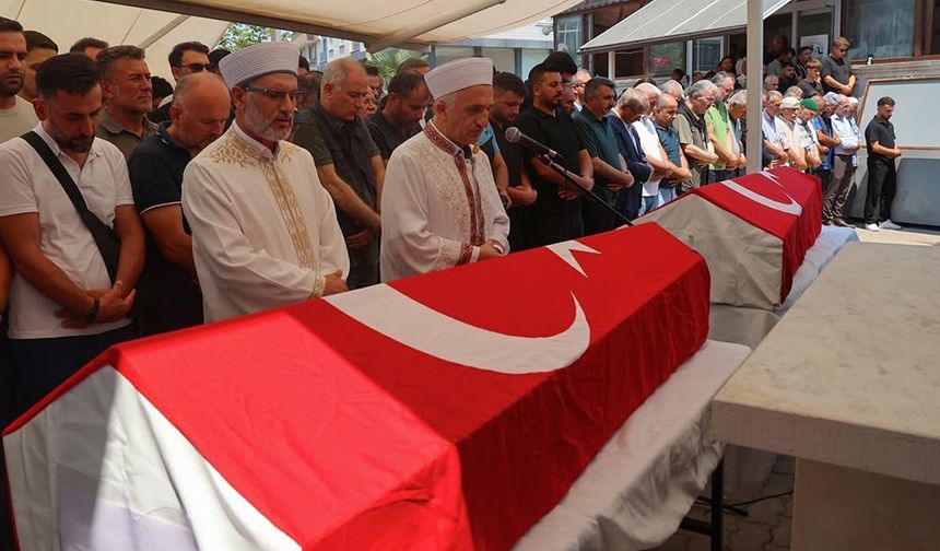 Gürsu, şehitlerini ebediyete uğurladı