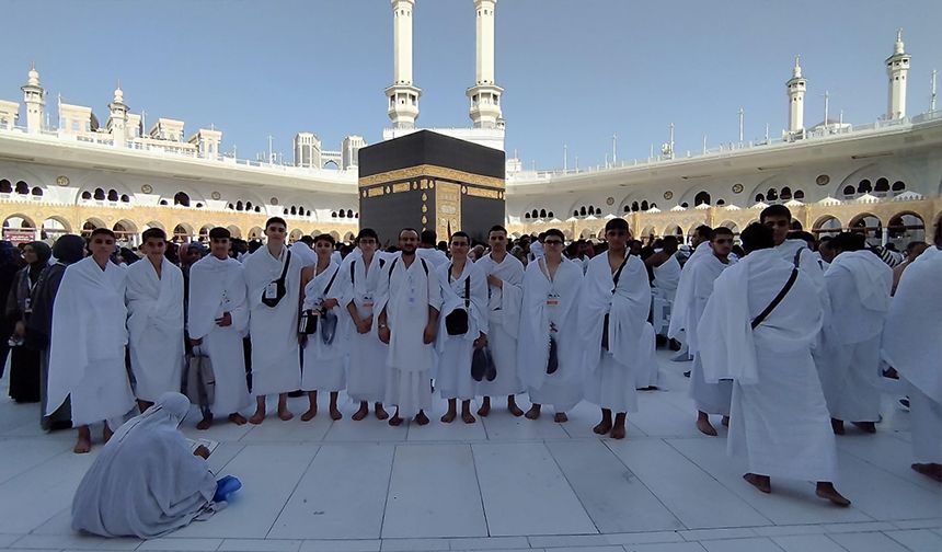 Kur’an Eğitim Merkezi öğrencileri mübarek topraklarda