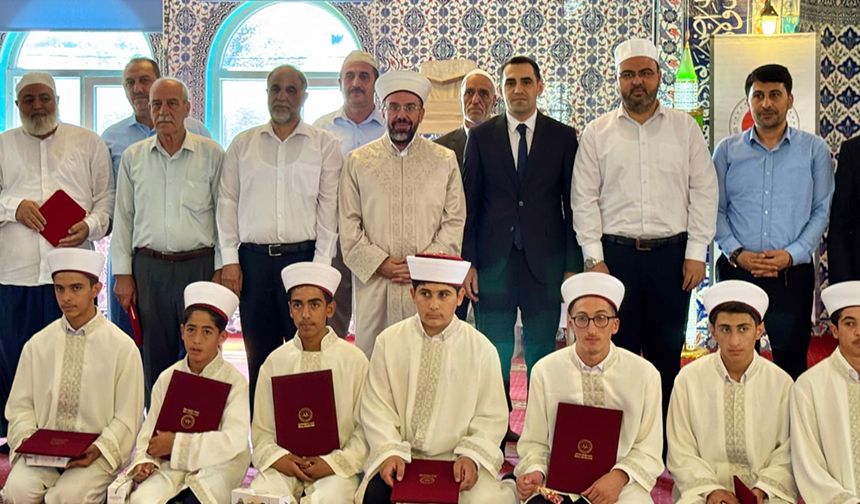 Hani'de hafızlar icazet aldı