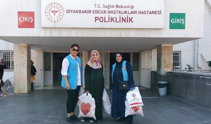 Müftülükten annelere anlamlı hediye