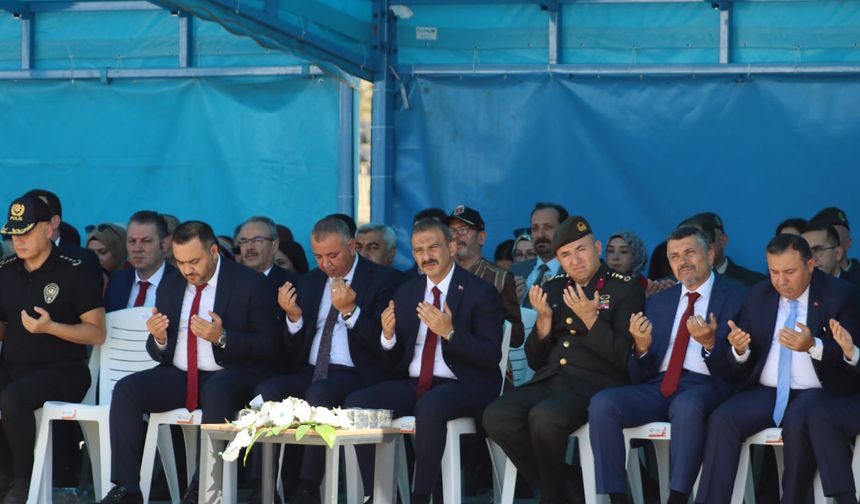 Zaferin yıl dönümünde şehitler dualarla anıldı