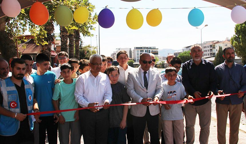 Akhisar'da Mevlid-i Nebi Sokağı açıldı