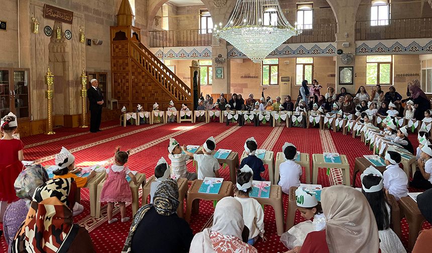 Aksaray'da minikler "Bedi Besmele" ile eğitime başladı