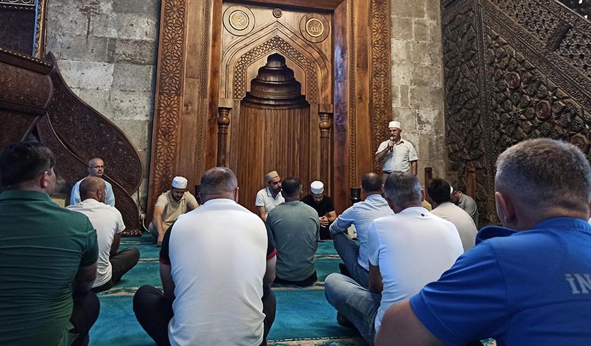 Aksaray'da hükümlüler Mevlid-i Nebi gezisinde