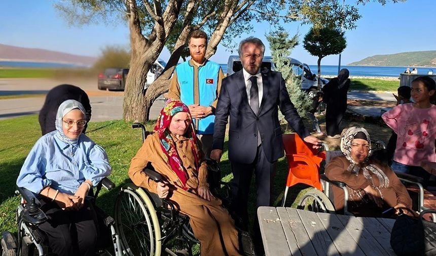 Bitlis'te engelli bireyler ve aileleri piknikte buluştu