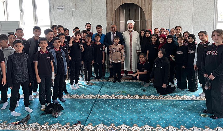 Müftü Demirel: Camiler eğitim ve buluşma merkezidir