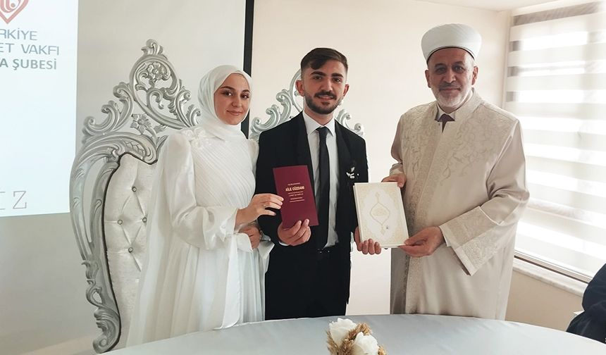 Isparta'da yılın çiftinin nikahı kıyıldı